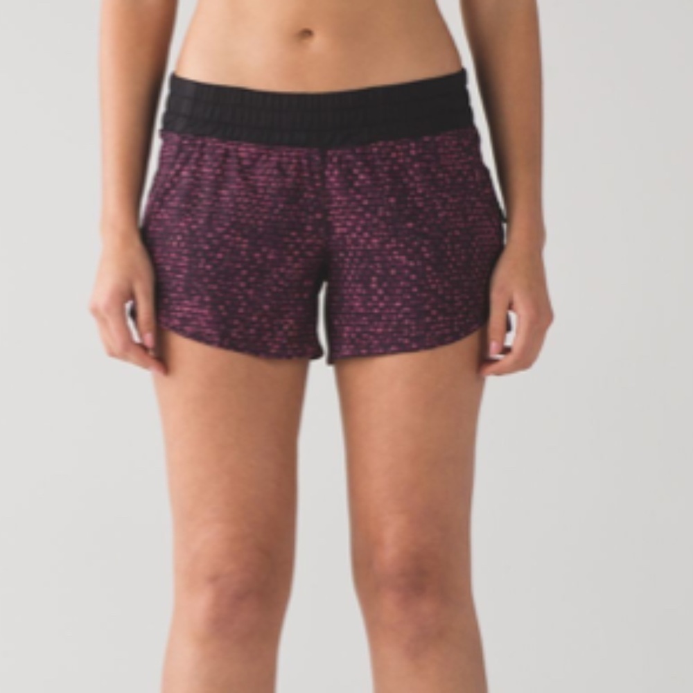 Lululemon Tracker Short IV (4") Shatter Weave - Picture 7 of 9